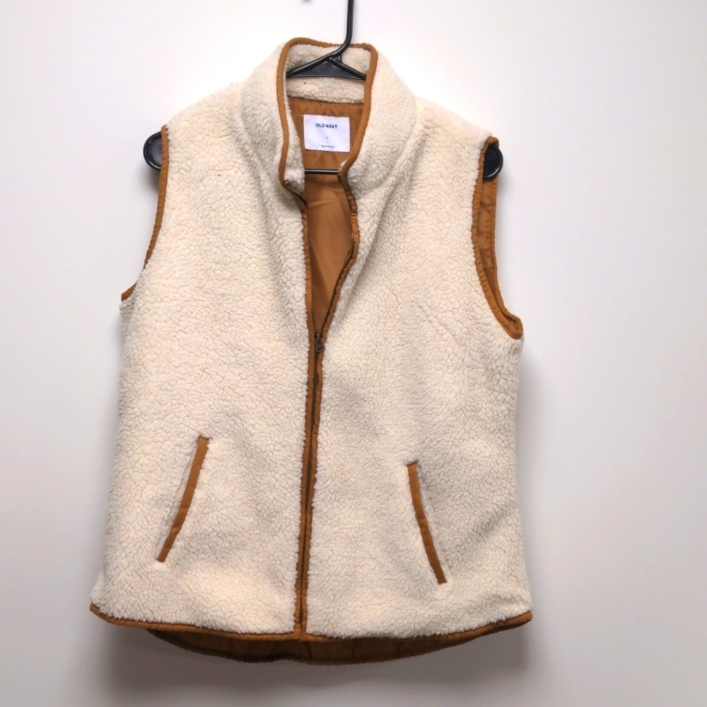 Large Sherpa Vest Old Navy White and Brown